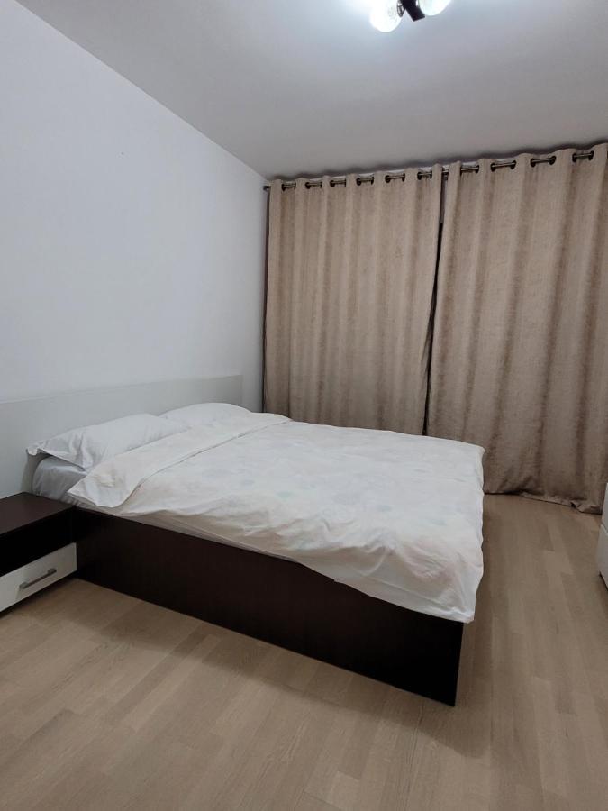 בוקרשט Cozy Park Residences 5 מראה חיצוני תמונה